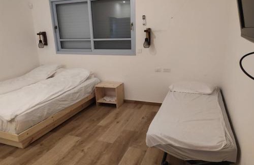Dimona Apartamento | מדבריות השחר