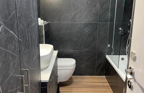 Jerusalem Apartamento | מענה שמחה רוממה ירושלים דירת אירוח