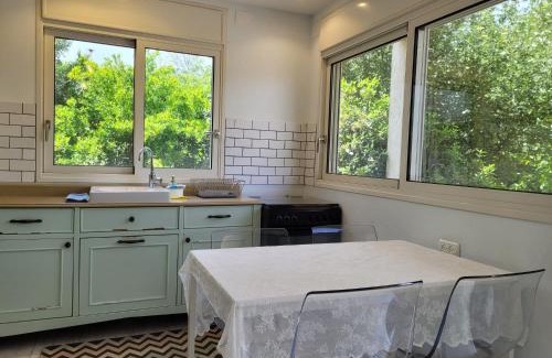 Merom Golan Cabina | מקום בצפון הגולן - A place in the northern Golan Heights