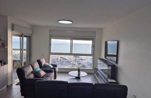 Acre Apartamento | נוף על הים