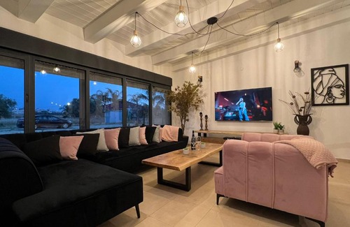 Gilboa Casa | נופש בגלבוע