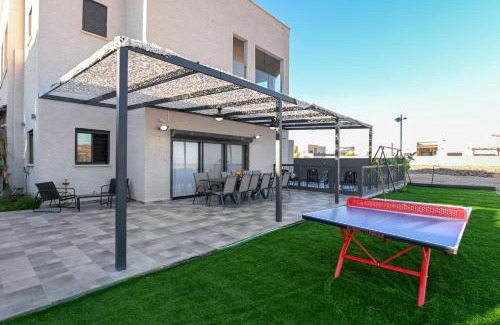 Vered Hagalil Apartamento | נופש הלל - וילה מהממת עם בריכה פרטית, וג'קוזי ליד הכנרת