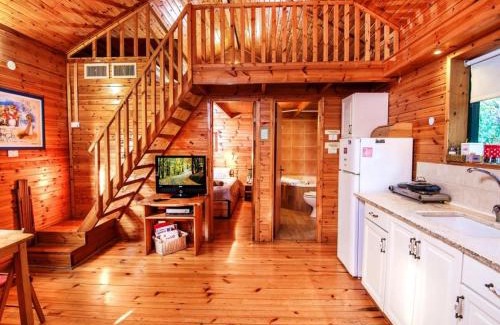 Ma'ale Gamla Apartamento | נופש מרום - 4 בקתות כפריות עם בריכה, ג'קוזי וסאונה
