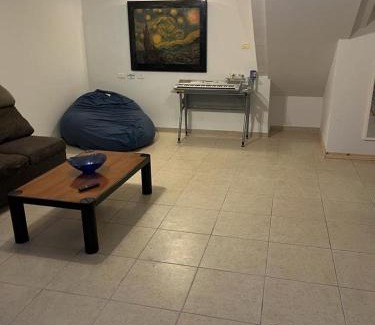 Yanuv Cabina | סוויטה במושב פסטורלי רומנטי ושקט