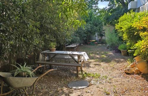 Amir Apartamento | על הירדן