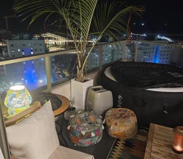 Ashdod Apartamento | פנטהאוז בוטיק באשדוד