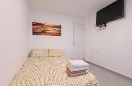 Beit She'an Apartamento | פנטהאוז רפאל - פנטהאוז מקסים עם 3 חדרי שינה ומרפסת