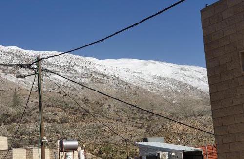 Majdal al-Shams Apartamento | צימר גבול החרמון עם גקוזי