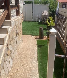 Hazor Haglilit Casa | צל האורנים