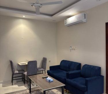 Al Wajh Apartamento | أعمال الهاشم للشقق المخدومة الوجه Al Hashem for Served Apartments