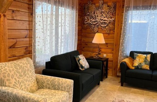 Al Hada Chalet De Esquí | أكواخ غيم ومطر