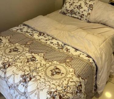 Buraydah Apartamento | استديو مدخل سيارة