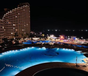 Ras Sudar Chalet De Esquí | العين السخنه