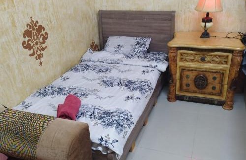 Al Hili Apartamento | العين الهيلي مصباح بيت 8