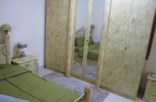 Al Hili Apartamento | العين الهيلي مصباح بيت 9