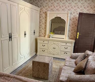 Al Hili Apartamento | العين الهيلي مصباح ب 8