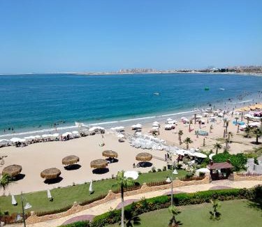 Al-Muntazah Apartamento | المعموره الشاطئ