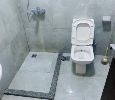 Al-Manasrah Apartamento | بورتو سعيد شاليه غرفتين وصاله