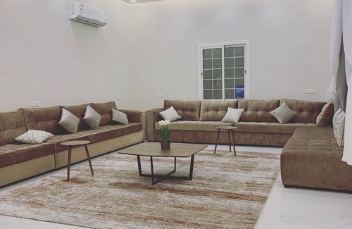 Al Kura Chalet De Esquí | بيلا