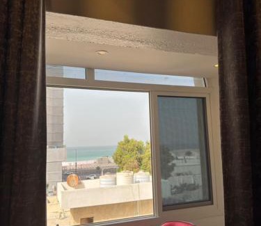 Rumailah Apartamento | تاج الكورنيش عجمان