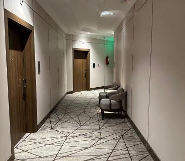 Al-Hamra'a Apartamento | جوين للشقق المخدومة- اقتصادي