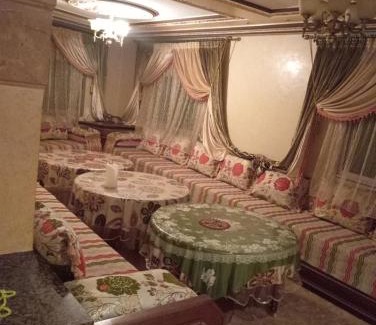 Mesnana Apartamento | خلف فندق اهلا