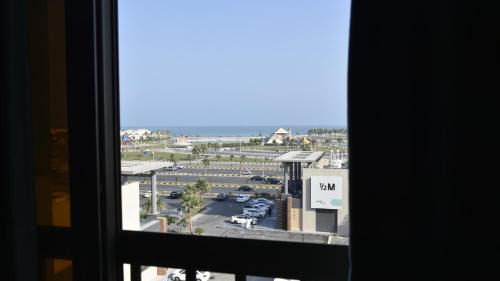 Corniche Apartamento | درة المساكن للآجنحة الفندقية - الواجهة البحرية