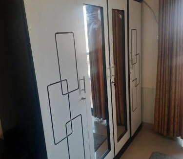 Ajman Apartamento | ستوديو فرش فندقي برج تاور سي