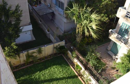 Al-Muntazah Chalet De Esquí | شالية ارضى في المعمورة الشأطي