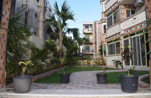 Al-Muntazah Chalet De Esquí | شالية ارضى في المعمورة الشأطي