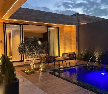 Buraydah Chalet De Esquí | شاليهات اصالة فيلا الفندقية