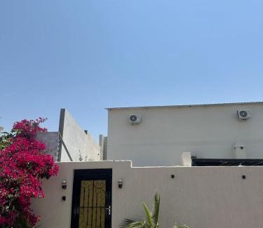 Al Bahah Chalet De Esquí | شاليهات الجبل