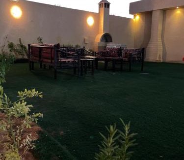 Al Kharj Apartamento | شاليهات الشيخه