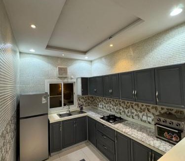 Al Kura Chalet De Esquí | شاليه اليجانس