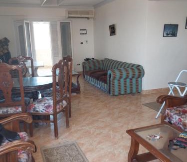 Borg el Arab Chalet De Esquí | شاليه بقرية هليوبيتش