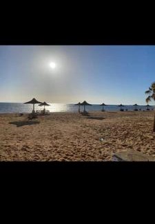 Ain Sokhna Chalet De Esquí | شاليه علوى بالروف بقرية فينيسا باجمل شواطئ السخنه