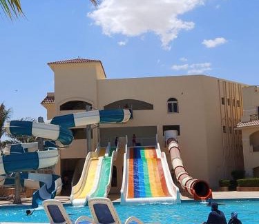Ain Sokhna Chalet De Esquí | شاليه فى قريه بالم بيتش العين السخنه عائلات فقط