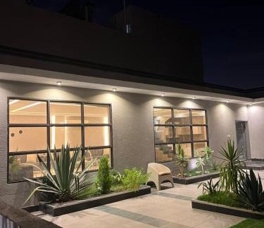 Khamis Mushait Chalet De Esquí | شاليه لافندر