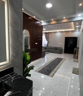 Buraydah Chalet De Esquí | شاليه لطايف