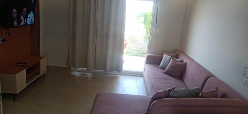 Marsa Matruh Chalet De Esquí | شاليه k05 غرفتين مكيف 2حمام للايجار مصيف بمطروح قرية لونج ايلند "family"