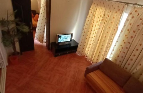 Shurtah al-Dakhlah Chalet De Esquí | شالية بورتو مارينا 3 b الساحل الشمالي