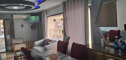 Al-Muntazah Apartamento | شقة الاحلام علي البحر مباشرتا