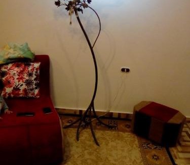Al-'Amriyah Apartamento | شقة بالساحل الكيلو ٢٦ بقرب سيرفر بيتش