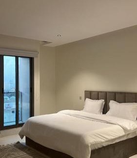 Al Kharj Apartamento | شقة جديدة صالة وغرفة نوم مع إدخال ذاتي مستقل