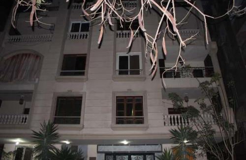 Nasr City Apartamento | شقة جميلة بشارع عباس العقاد