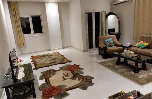 Al-Khalifa Apartamento | شقة روعة المقطم عدلى 2
