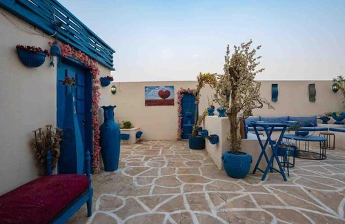 Al Wurud Apartamento | شقة علوية بجلسة خارجية مطله على برج المملكة