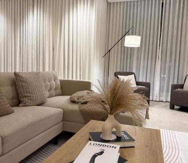 Riyadh Apartamento | شقة فاخرة في حي حطين Luxury apartment in Hittin