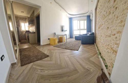 Al-Jumruk Apartamento | شقة فاخرة مكيفة تري البحر مباشرة