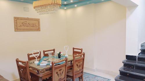 Al Manial Apartamento | شقة فندقية بشارع عبدالعزيز آل سعود